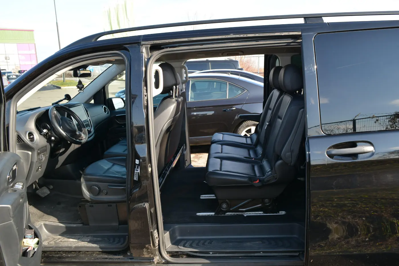 Airport Transfer Van Interior - Interior Transfer Aeroport